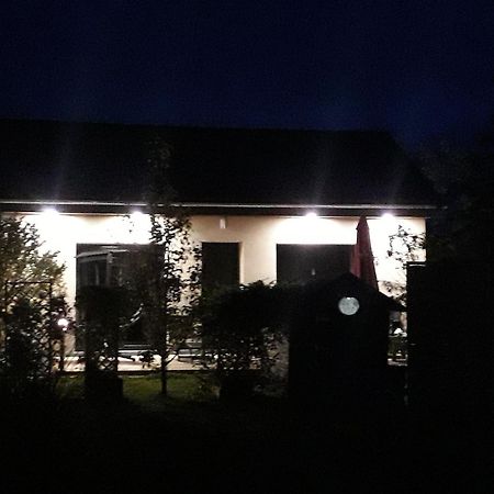 Gite Avec Option Bien-Etre Sur La Veloscenie Montigny-le-Chartif Extérieur photo