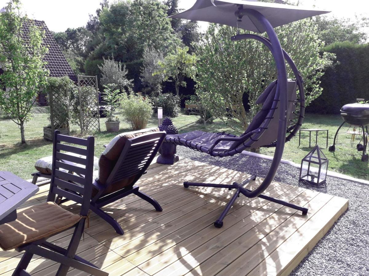 Gite Avec Option Bien-Etre Sur La Veloscenie Montigny-le-Chartif Extérieur photo